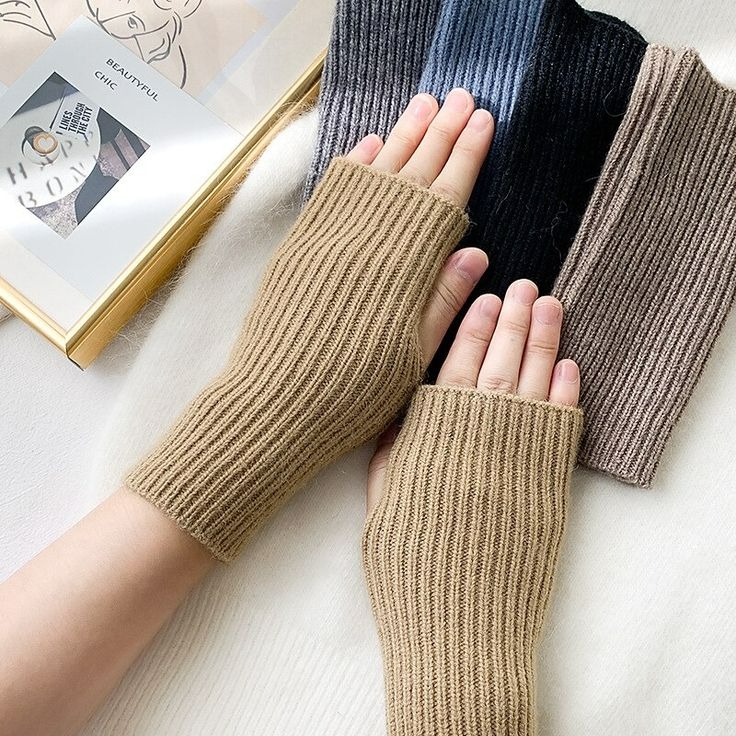 cashmere fingerless gloves