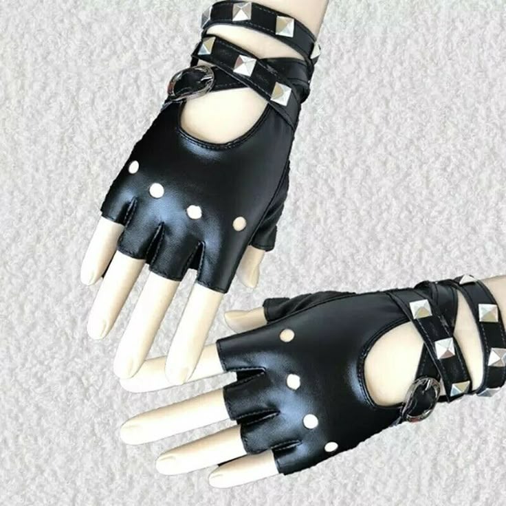 fingerless leather gloves