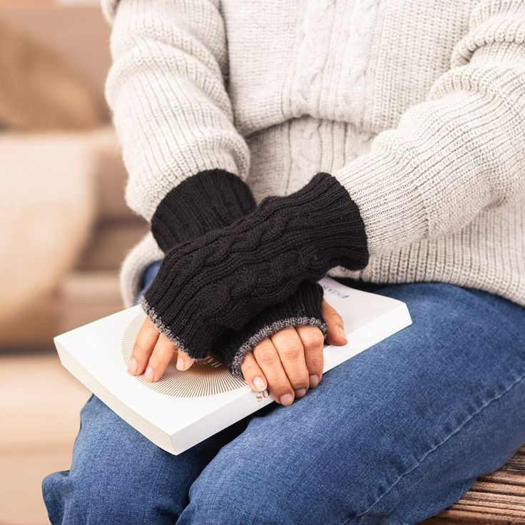 cashmere fingerless gloves