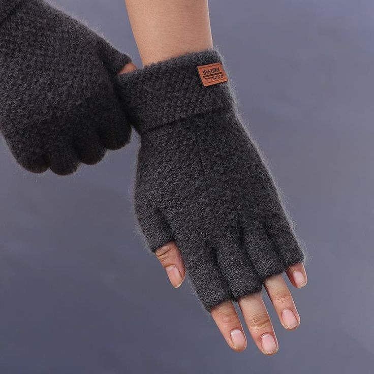 Fingerless wool gloves